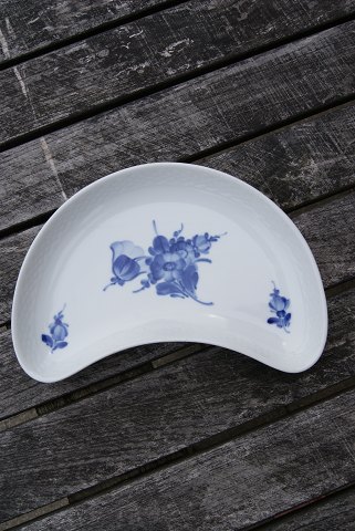 Blue Flower Plain Danish porcelain. Crescent shaped dish No 8010