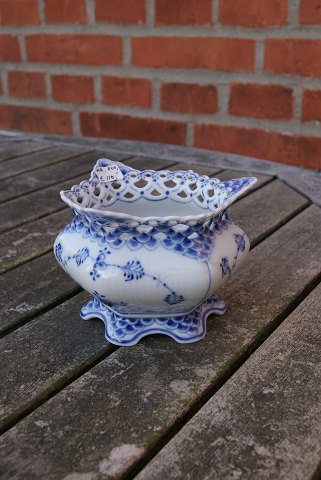 Blue Fluted full lace Danish porcelain, large sugar bowl 1113
