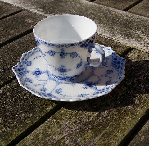 Blue Fluted Full lace Danish porcelain, setting espresso cup No 1038