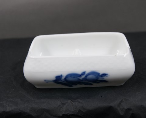 Blue Flower Plain Danish porcelain. Two split bowls No 8150