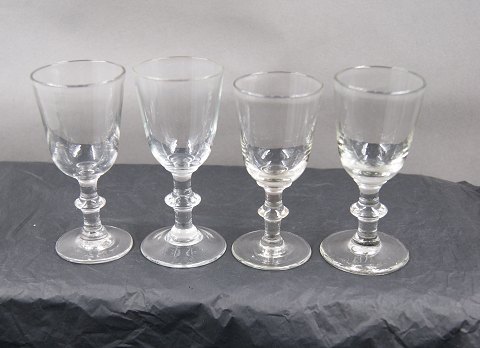 Berlinois glassware by Kastrup/Holmegaard, Denmark. Set of 4 port wine glasses. 