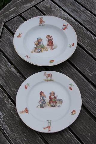 item no: po-Børneporcelæn 57 & 59