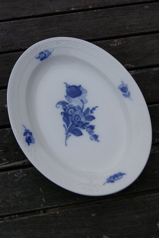 Antikkram - Blue Flower Plain Danish porcelain. Large sauce boat on fixed  stand from 1923-19