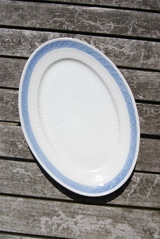 item no: po-Blå Vifte ovalt fad 11507