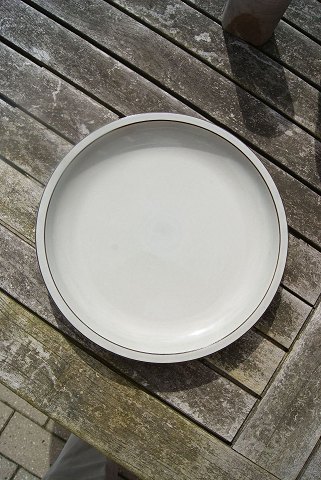 Colombia Danish stoneware service by B&G, round dish 29cm