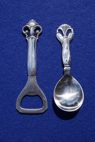 Diverse bestikdele i sølv