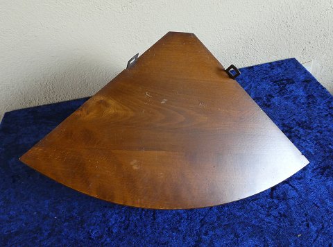 Corner shelf in dark wood for hanging. W 42 cm - H 26cm
