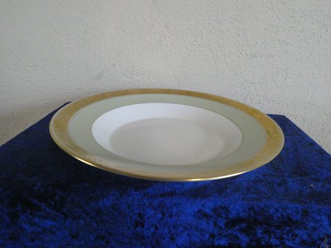 Dagmar med guld porcelæn, store dybe tallerkener eller suppetallerkener 24,5cm