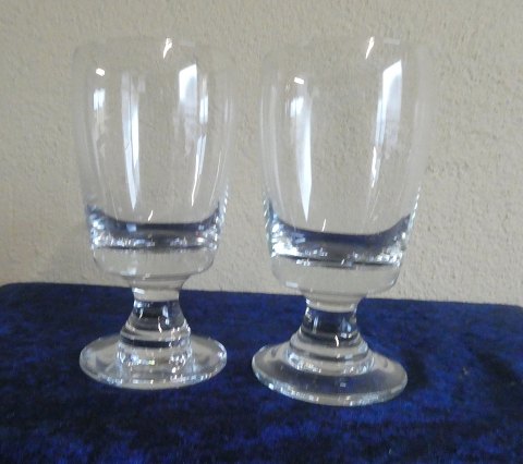Almue klare glas fra Holmegaard. Par store rødvinsglas eller ølglas 13.5cm 