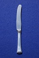 Evald Nielsen No 32 Danish sterling silver flatware Congo. dinner knives 21cms with short handle
