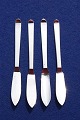 Danish solid silver flatware by Boesen. Set of 4 paté knives 11.8cm, all of silver