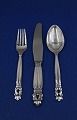 Acorn Georg Jensen Danish solid silver flatware. 
Settings luncheon cutlery of 3 pieces