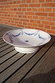 Empire Danish porcelain, large bowls on foot Ö 
24cm