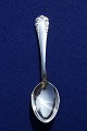 Liljekonval Georg Jensen sølvbestik, dessertskeer 
17,3cm