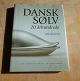 Dansk sølv 20. århundrede af Lise Funder. Flot, illustreret bog på 239 sider.